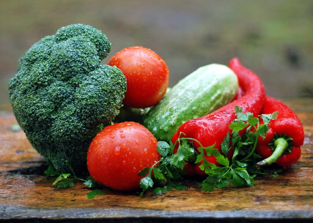 vegetables water droplets fresh 1584999